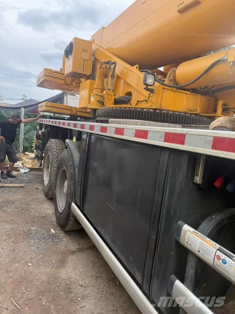 XCMG QY80K5C Gru per tutti i terreni