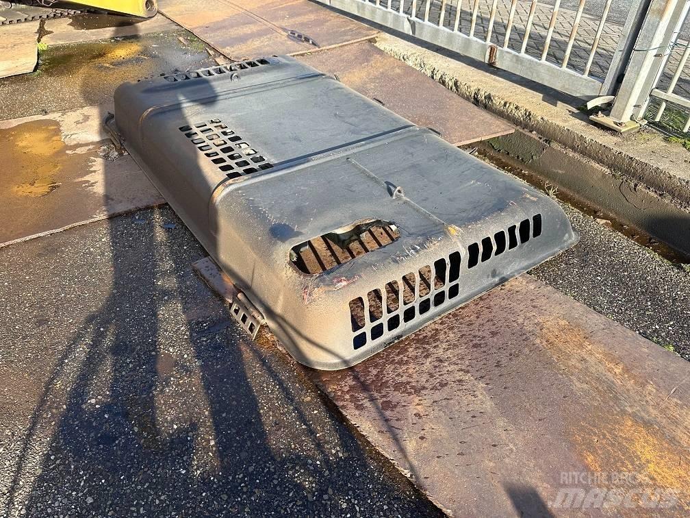CAT 325DL hood Telaio e sospensioni