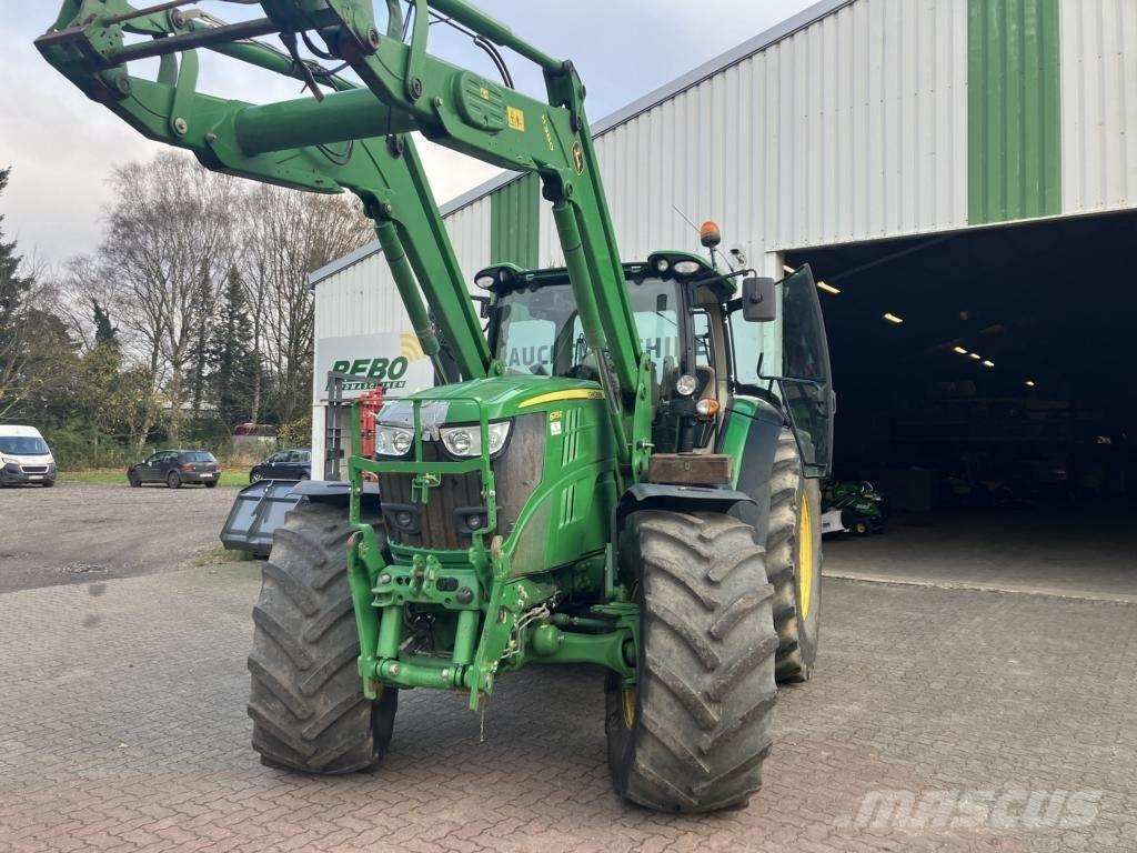 John Deere 6215R Trattori