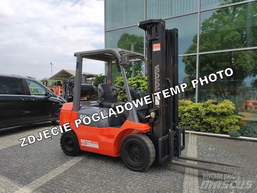 Toyota 42-7FGF20 Carrelli elevatori GPL