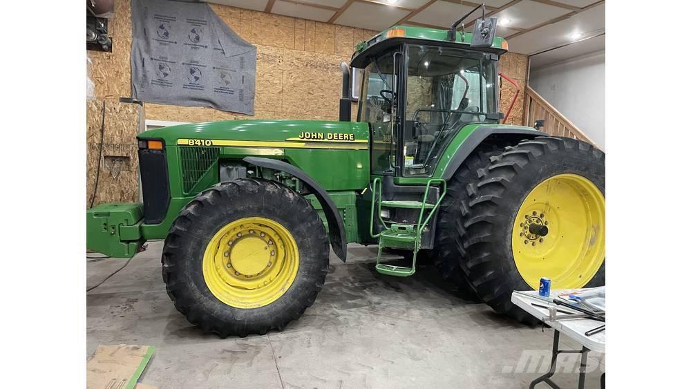 John Deere 8410 Trattori