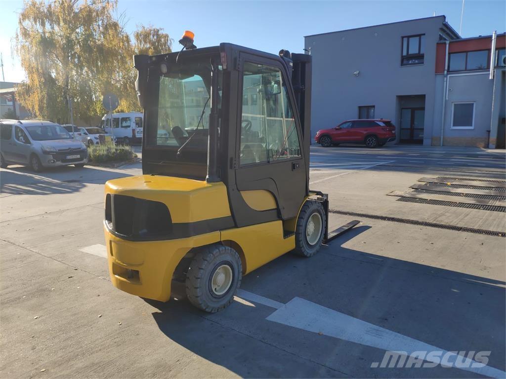 Yale GDP30VX Carrelli elevatori diesel