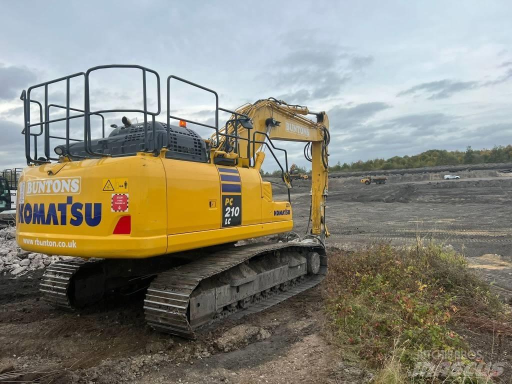 Komatsu PC210LC-11 Escavatori cingolati