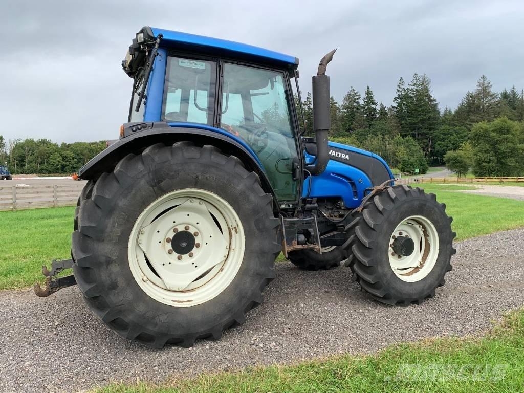 Valtra N141 Tractor Altri mezzi forestali