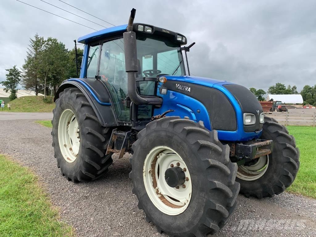 Valtra N141 Tractor Altri mezzi forestali