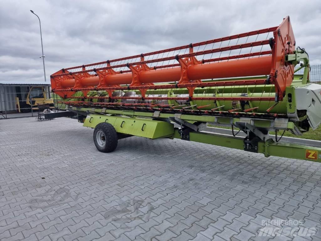 CLAAS Lexion 670 Mietitrebbiatrici
