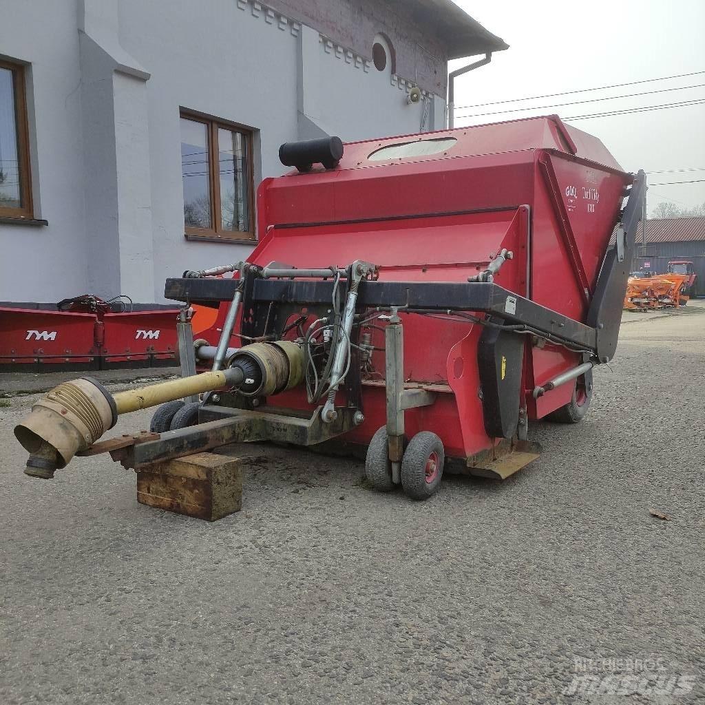 Turf Maker Tidy Falciatrici trainate