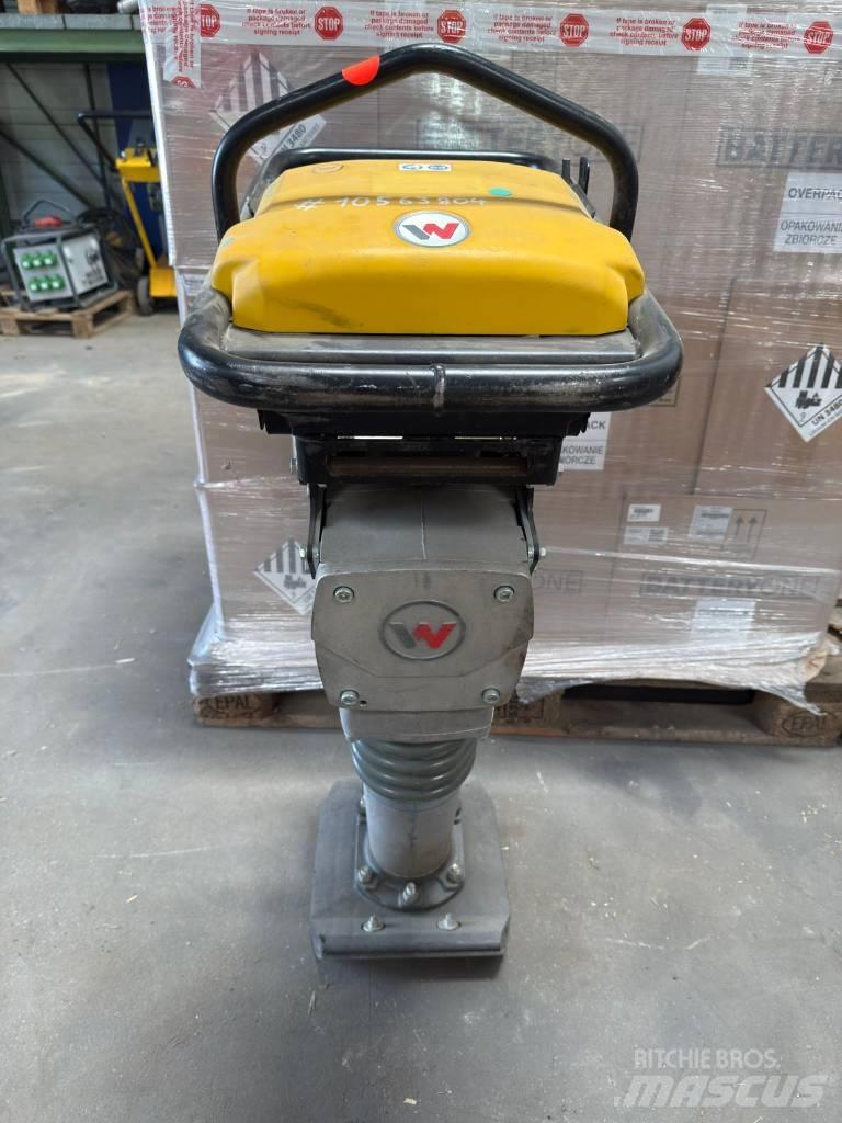Wacker Neuson AS50e Vibrocostipatore verticale