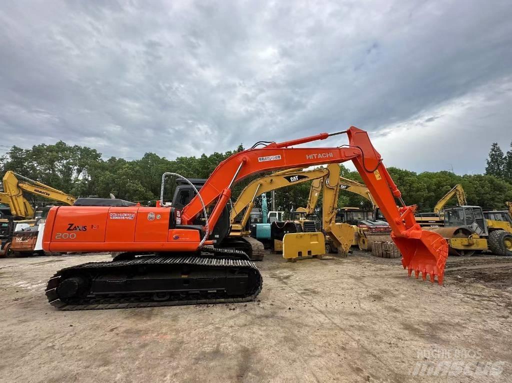 Hitachi ZX 200 Miniescavatori