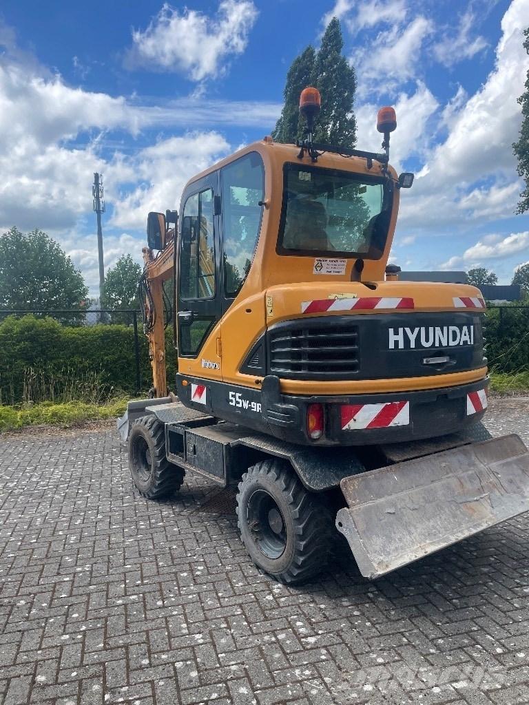 Hyundai 55w9a Escavatori gommati
