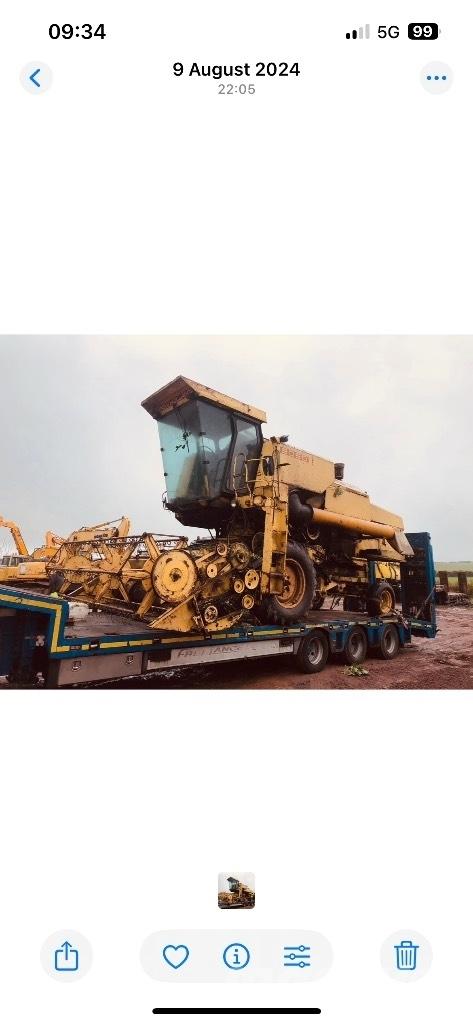 New Holland 8050 Mietitrebbiatrici