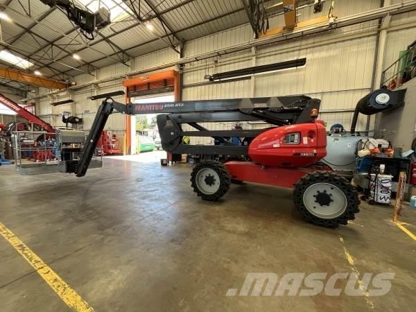 Manitou 200ATJ Piattaforme a braccio articolato