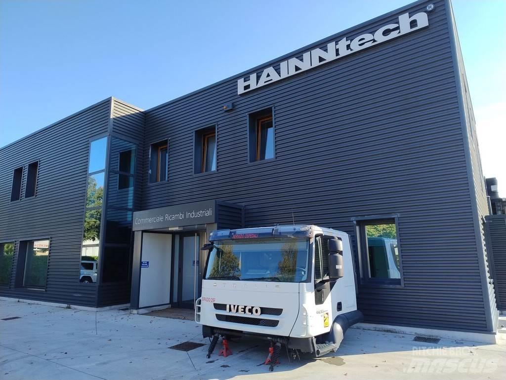 Iveco STRALIS AT Cabine e interni