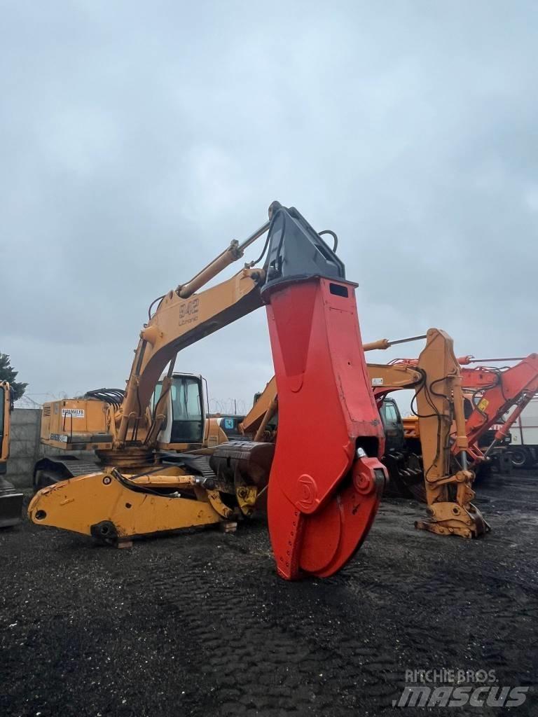 Liebherr R 942 Escavatori cingolati