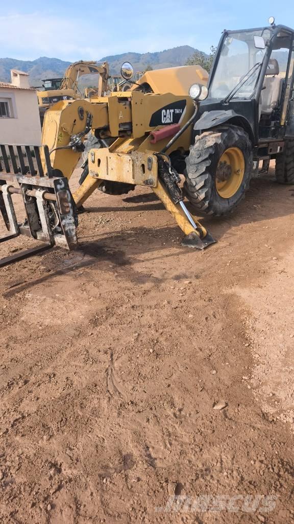 CAT TH 414 Sollevatori telescopici