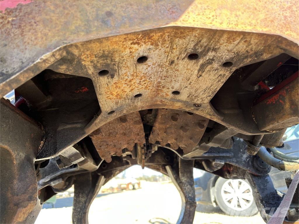 Waratah HTH470 Decespugliatrici e trinciatrici idrauliche