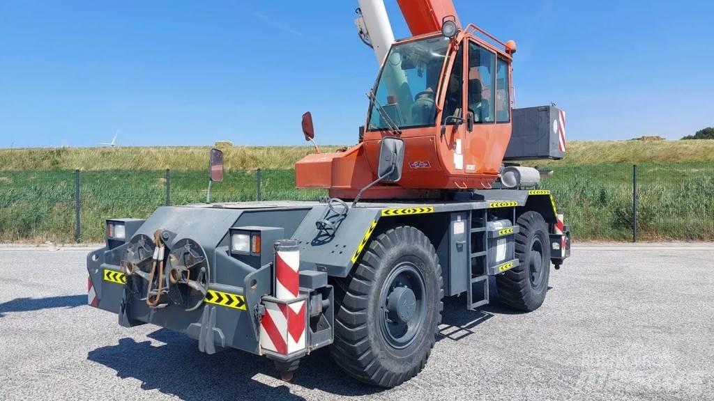 Terex RC30 Gru per terreni difficili
