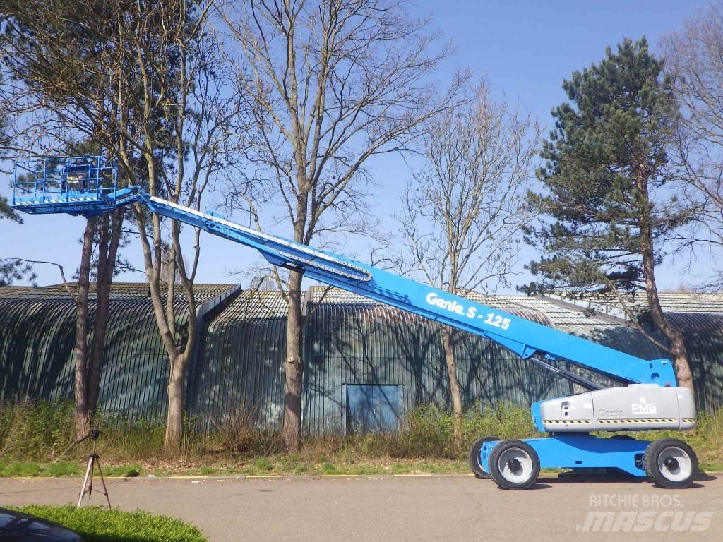 Genie S125 Piattaforme a braccio telescopico
