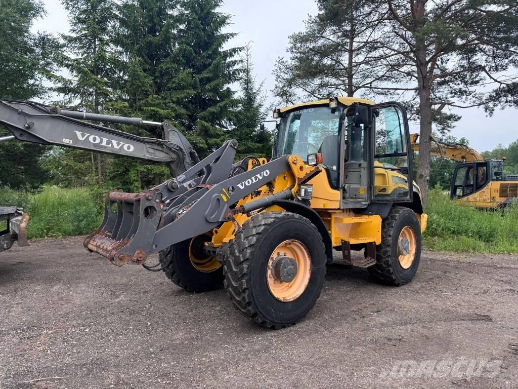 Volvo L45F-TP/S Pale gommate