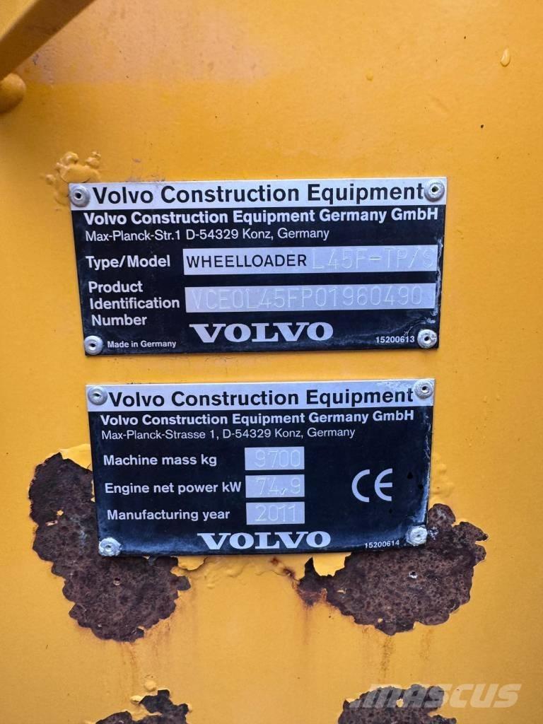 Volvo L45F-TP/S Pale gommate