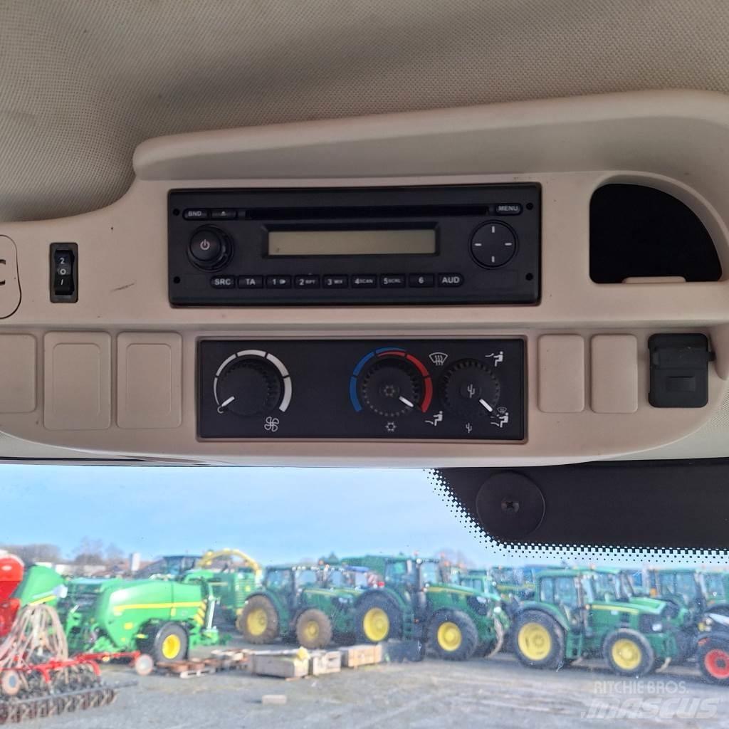 John Deere 6125R Trattori