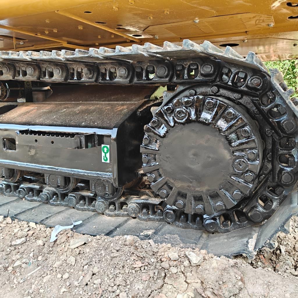 CAT 323D2L Escavatori cingolati
