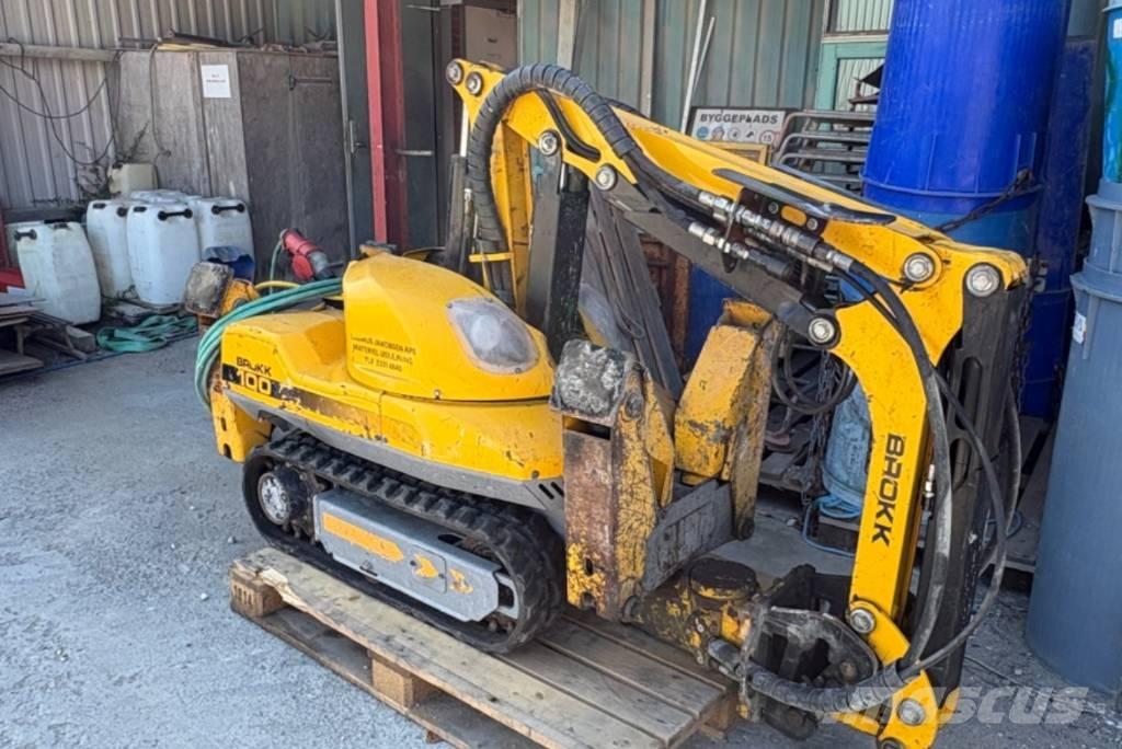Brokk 100 Escavatori da demolizione