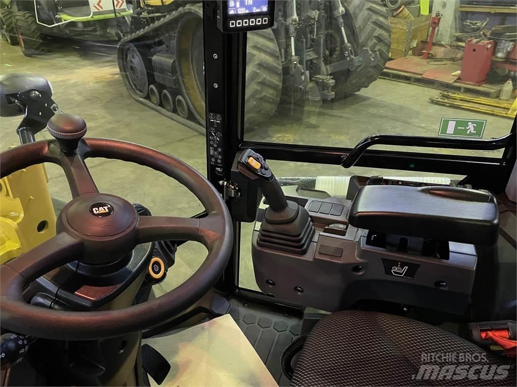 CAT 906 Pale gommate