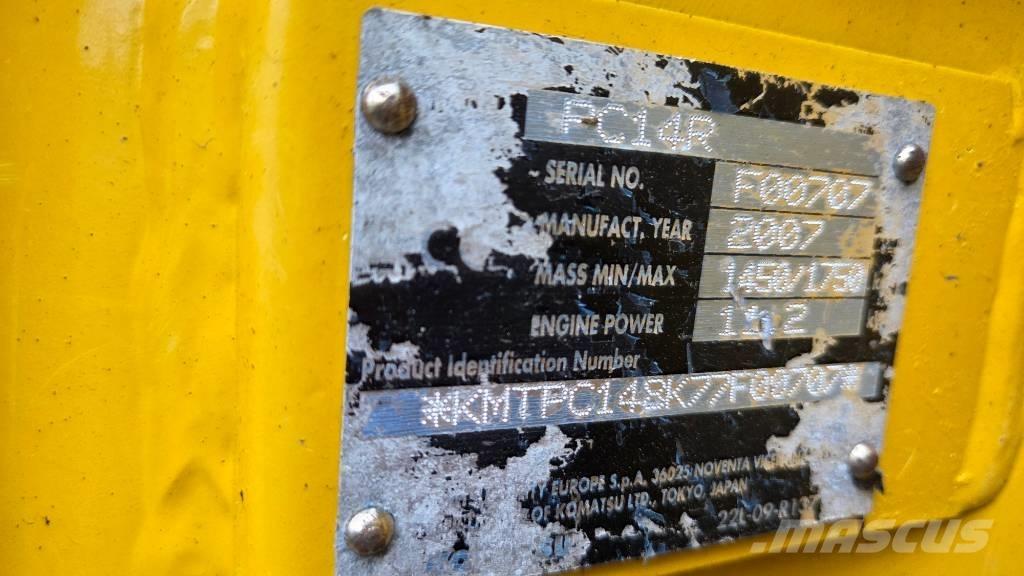 Komatsu PC 14 R Miniescavatori