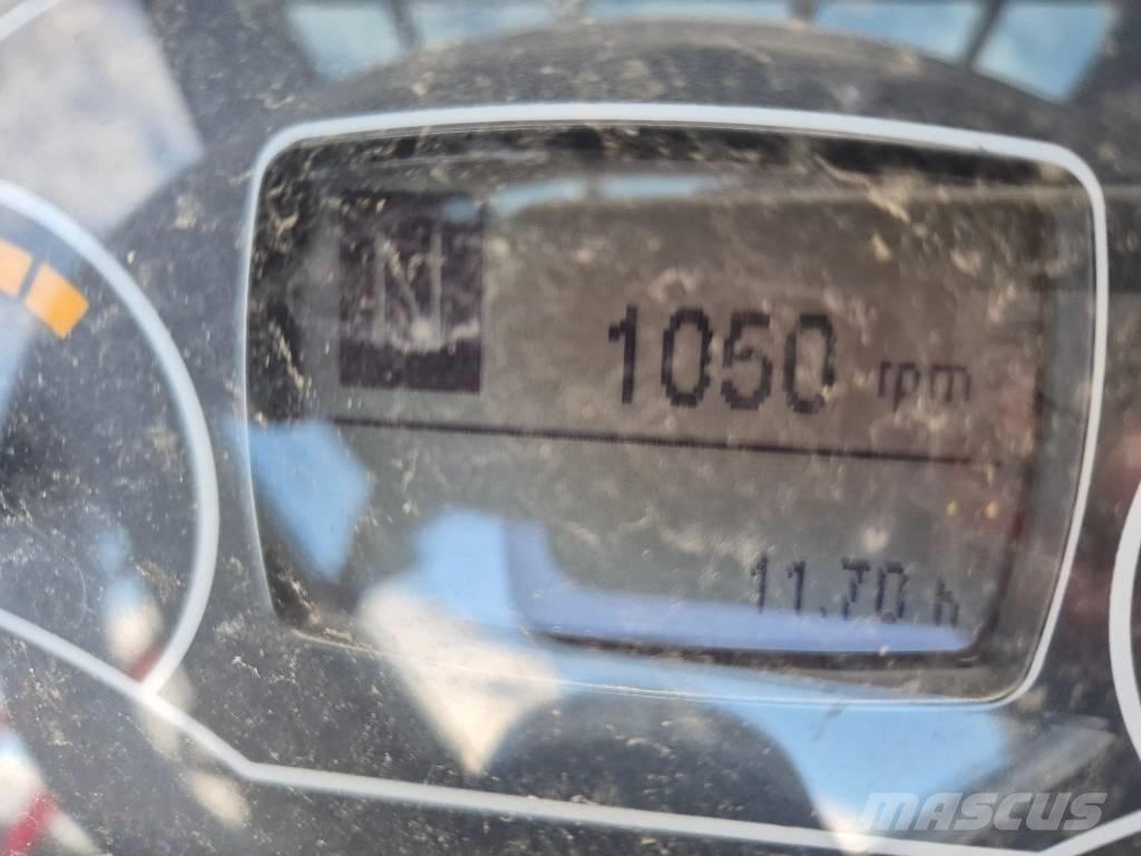 Manitou MLA 2-25 H Mini pale