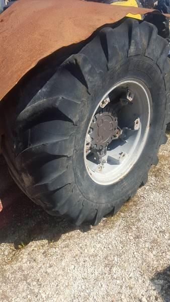  Pneus 16.9R24 Pneumatici, ruote e cerchioni