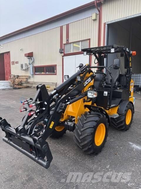 JCB 403 E Mini Pale Gommate