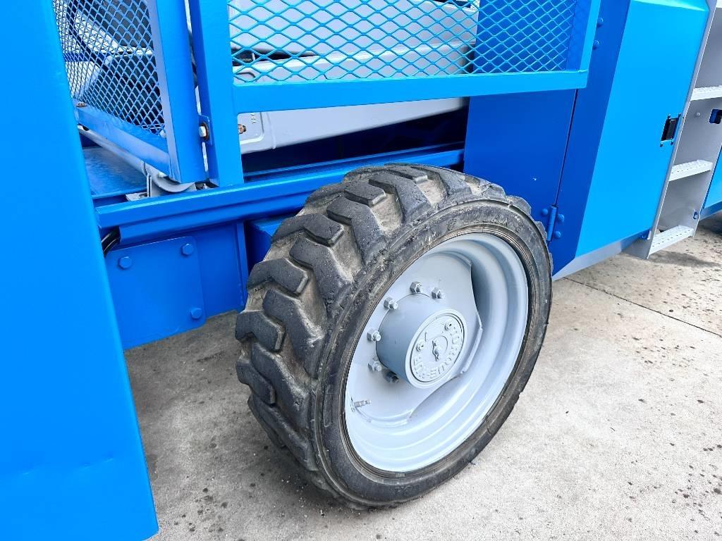 Genie GS 5390 RT Piattaforme a pantografo