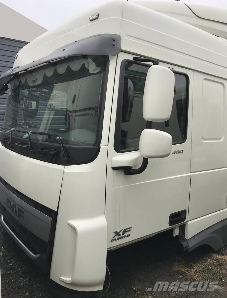 DAF XF 106 Euro 6 Cabine e interni