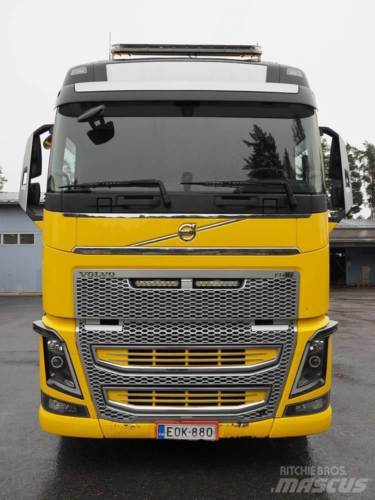 Volvo FH 16 Autocarri per segatura e cippato