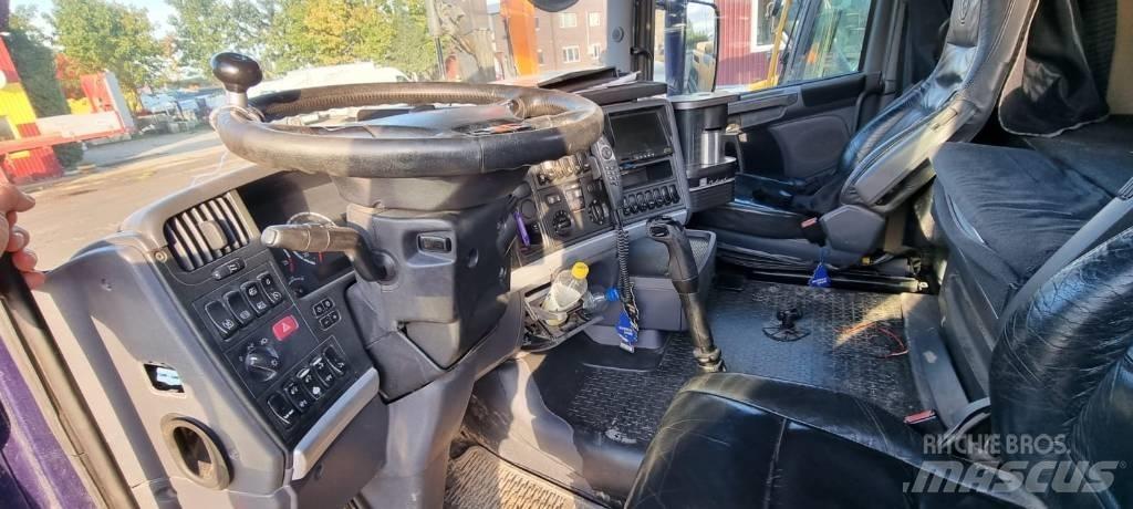 Scania R 500 8X4 Camion con cassone scarrabile