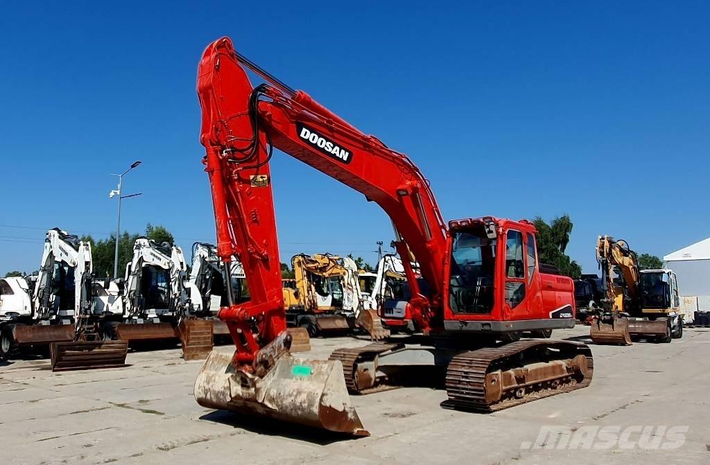 Doosan DX 235 LC Escavatori cingolati