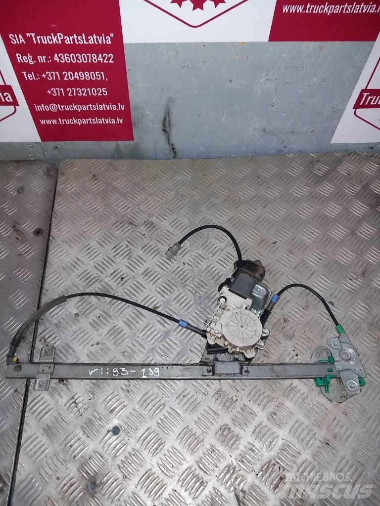 Volvo FH 12 84225966 Cabine e interni