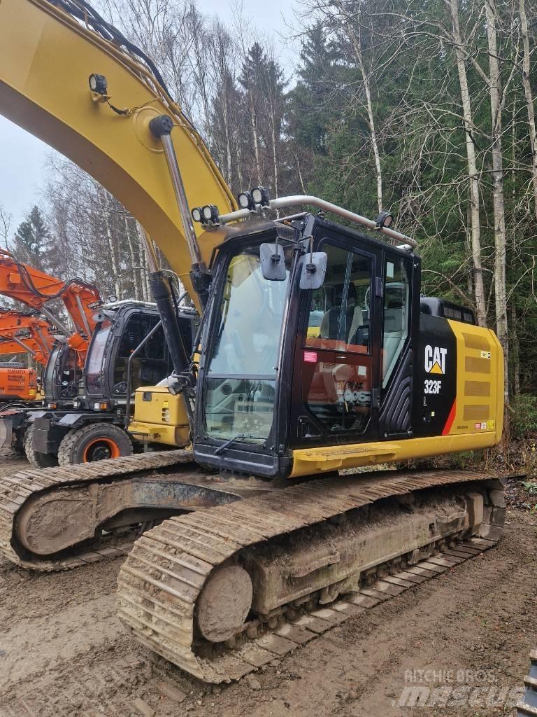 CAT 323 F L Escavatori cingolati