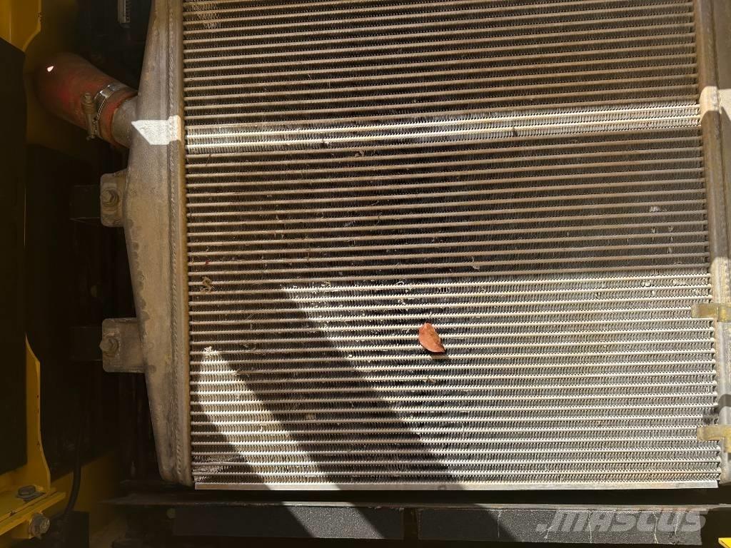 Komatsu PC 400-8 Escavatori cingolati