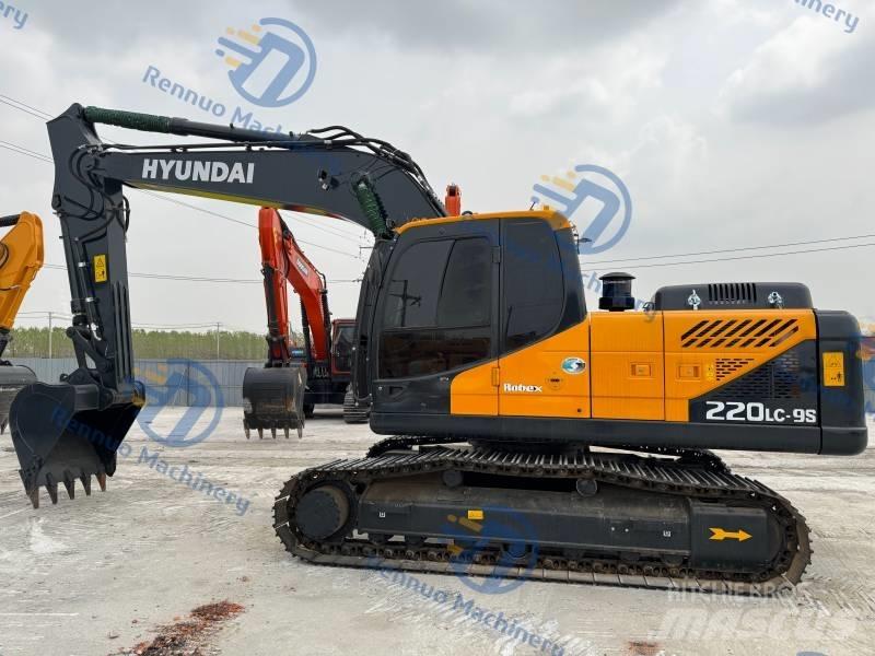 Hyundai R220LC-9S Escavatori cingolati