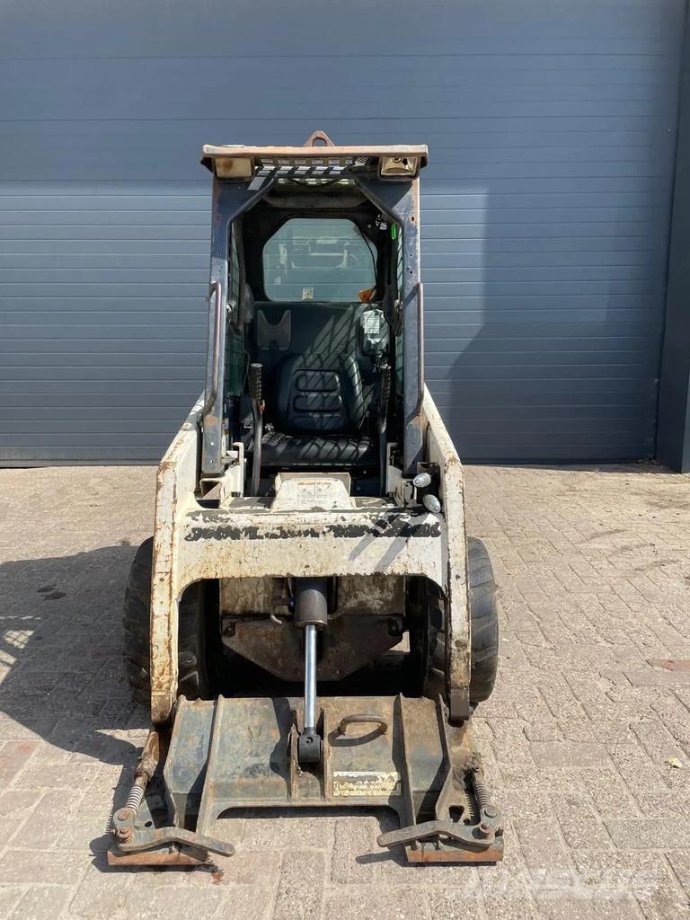 Bobcat 463 Mini Pale Gommate
