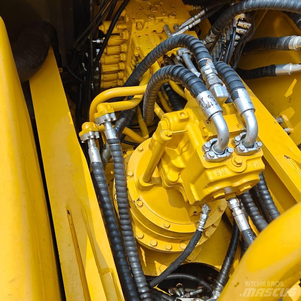 Komatsu 450-8 Escavatori cingolati