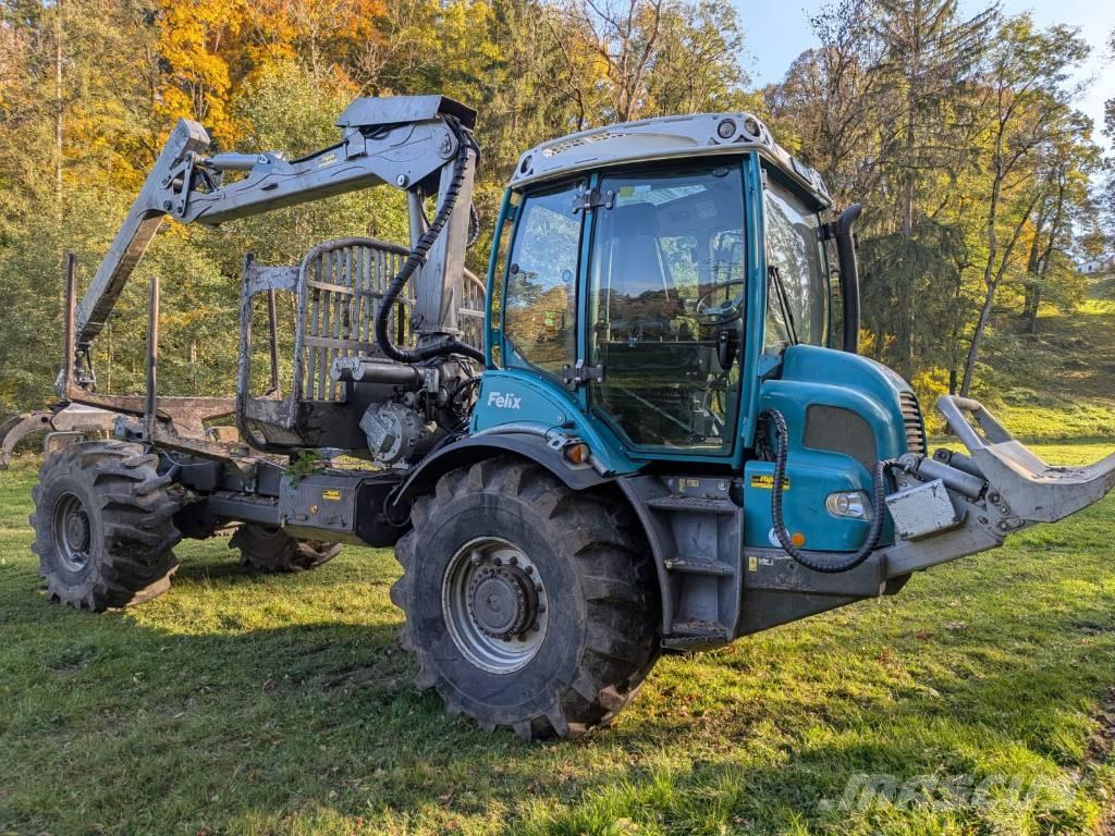 Pfanzelt Felix Forwarder