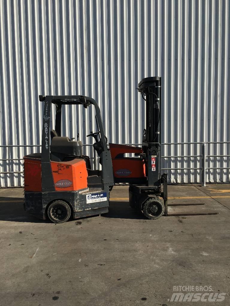 Aisle-Master 20SE Elevatore passaggio stretto