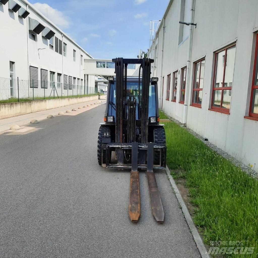 Manitou MSI 35 Elevatore per esterni
