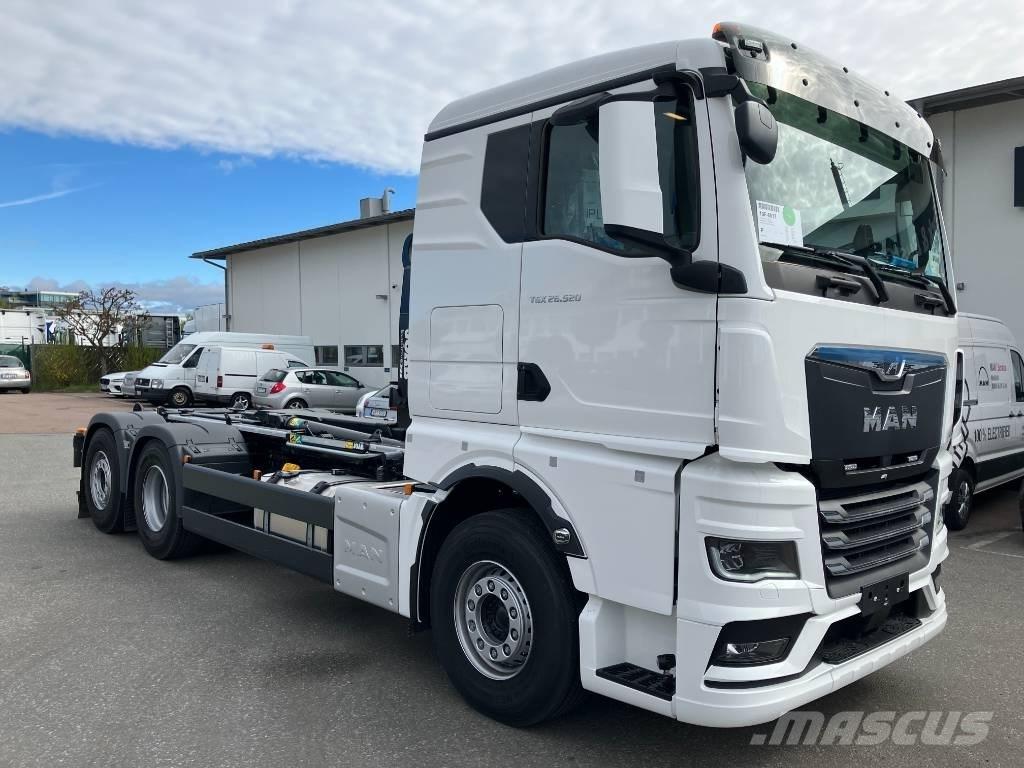 MAN TGX 26.520 Camion con gancio di sollevamento