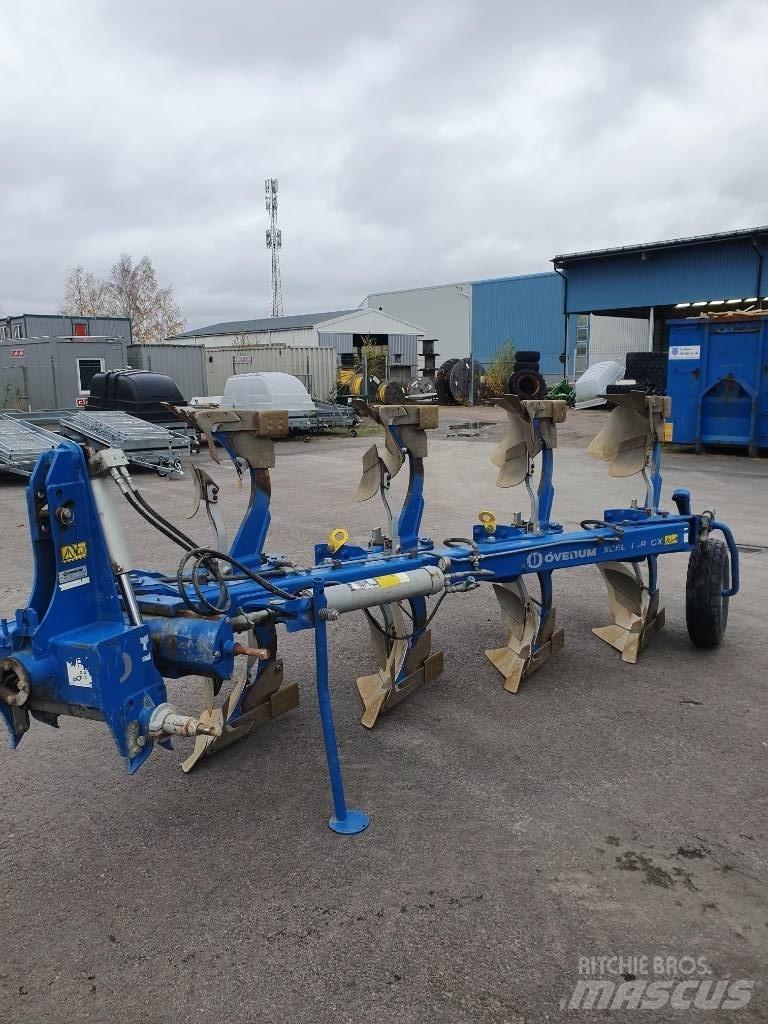 Överum CX4975 Aratri reversibili