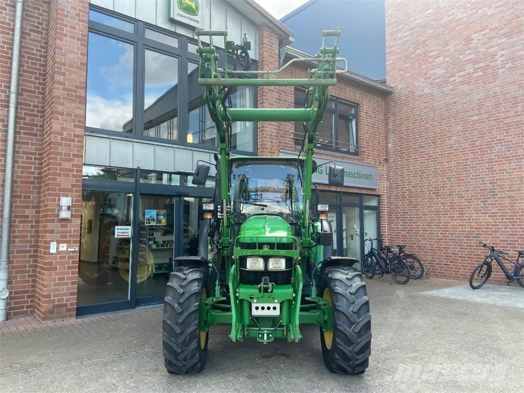 John Deere 5070M Trattori