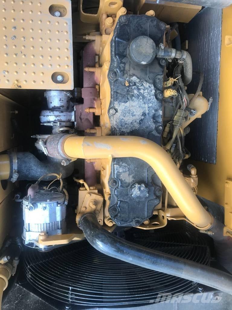 CAT 325 D L Escavatori cingolati